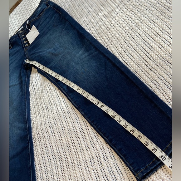 KanCan Hi Rise Supper Skinny Button Fly Dark Wash Jeans Size 15/31 x 30” - Picture 13 of 15